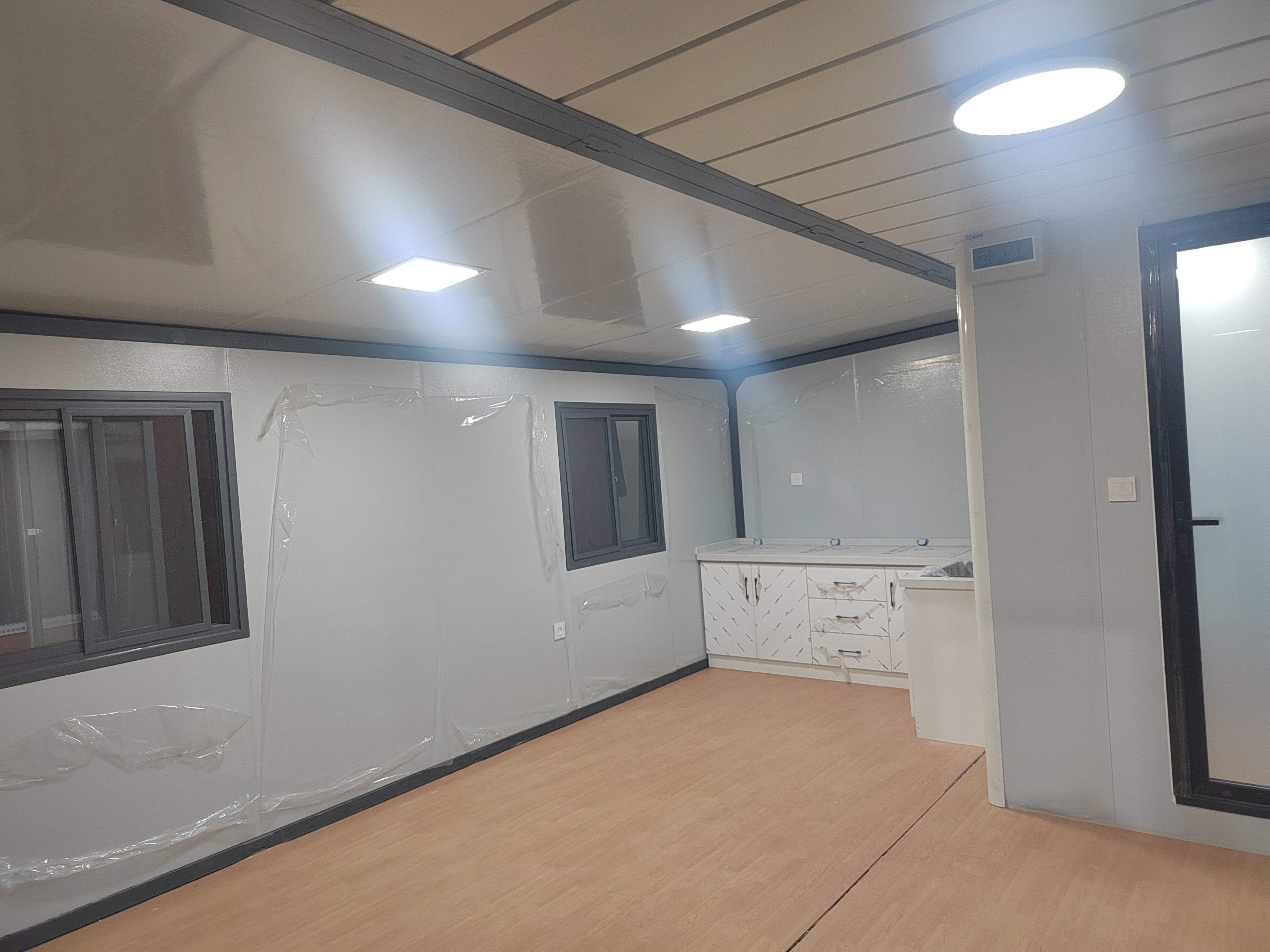 Expandable container house2