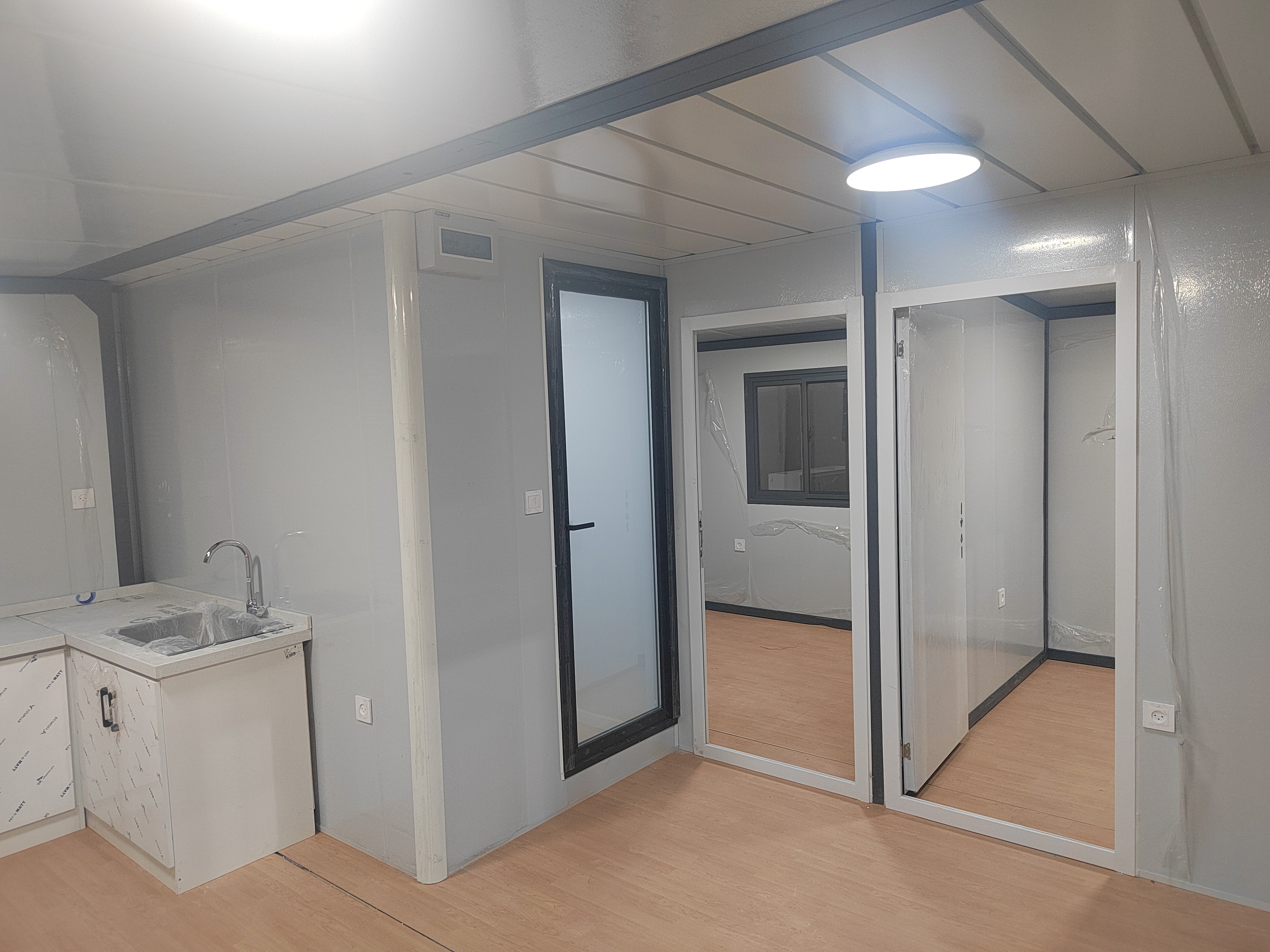 Expandable container house1