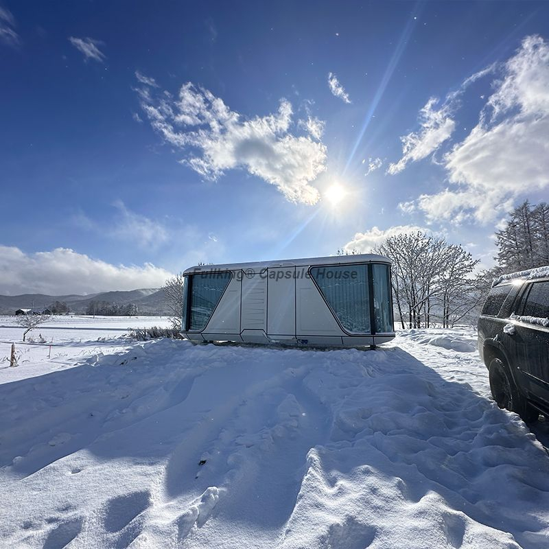 Portable Capsule Mobile House for Modern Living Compact And Eco-friendly Capsule Mobile House Luxury Capsule Mobile House for Nomadic Lifesty